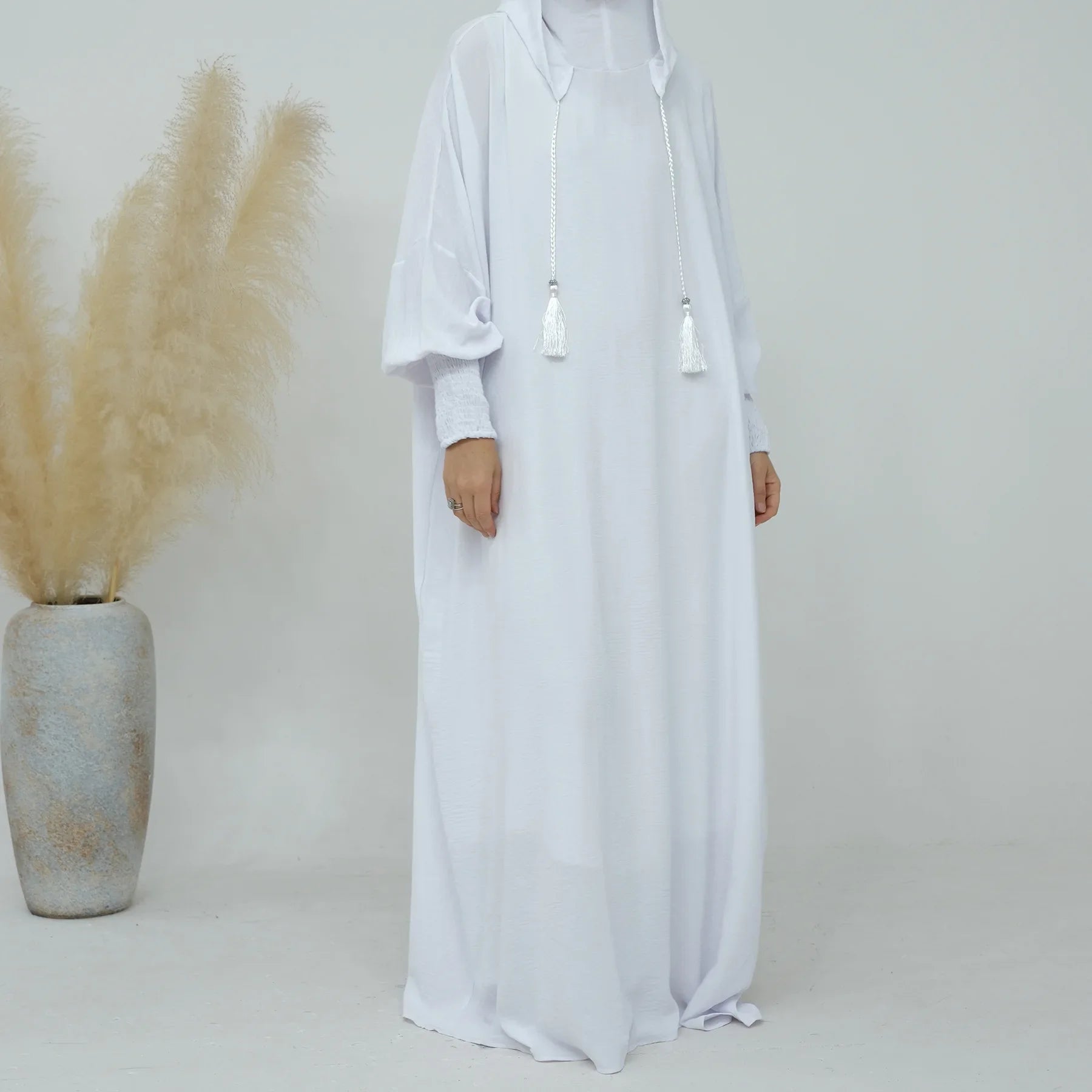 2024 Clothes for Muslim Women Fashion Summer Autumn Muslim Long Sleeve Solid Color Long Abaya Hijab Dress Kaftan Abaya Dubai